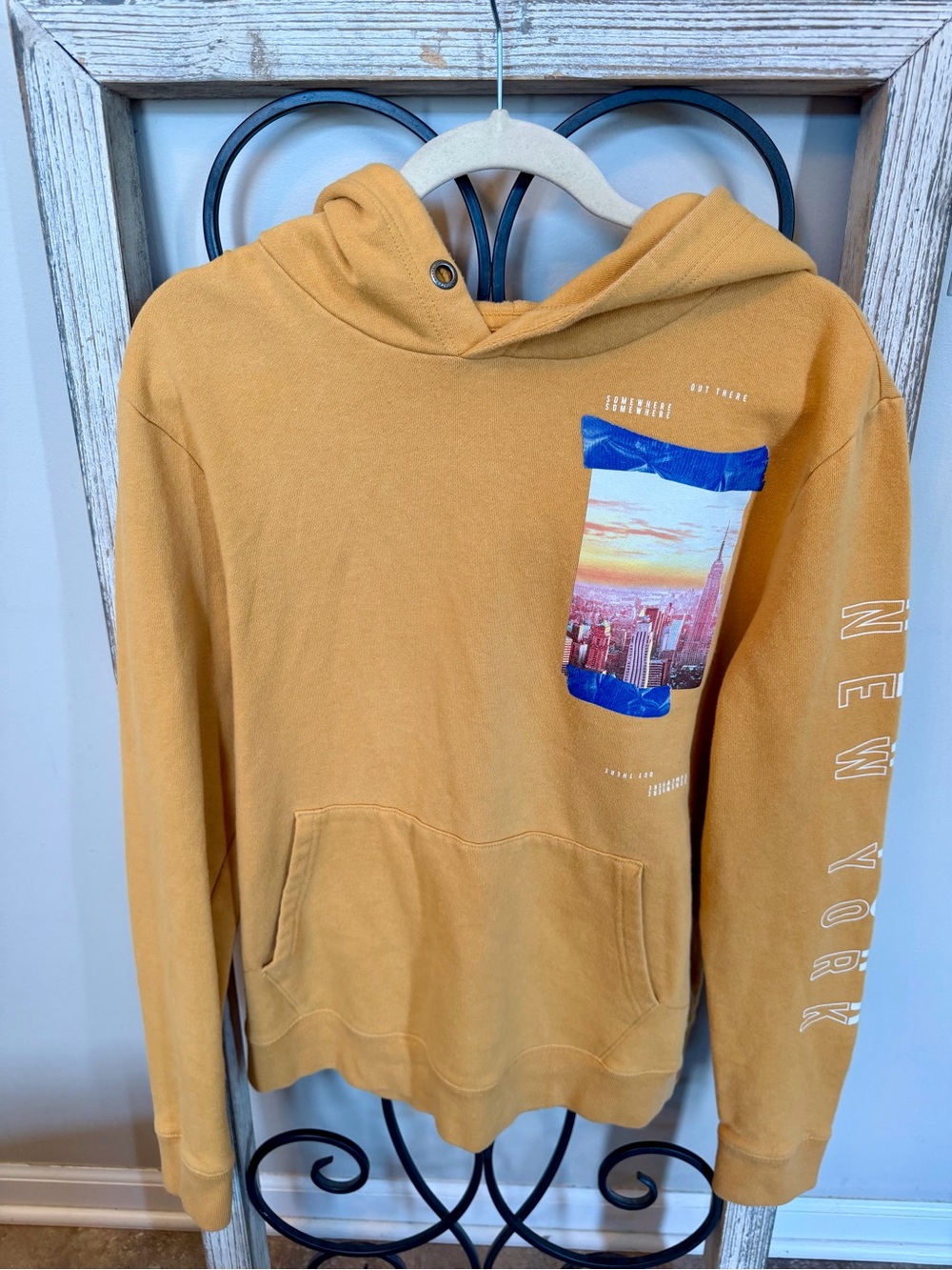 Aeropostale New York NYC Empire State Building Graphic Hoodie Mustard Mens L - Picture 1 of 8